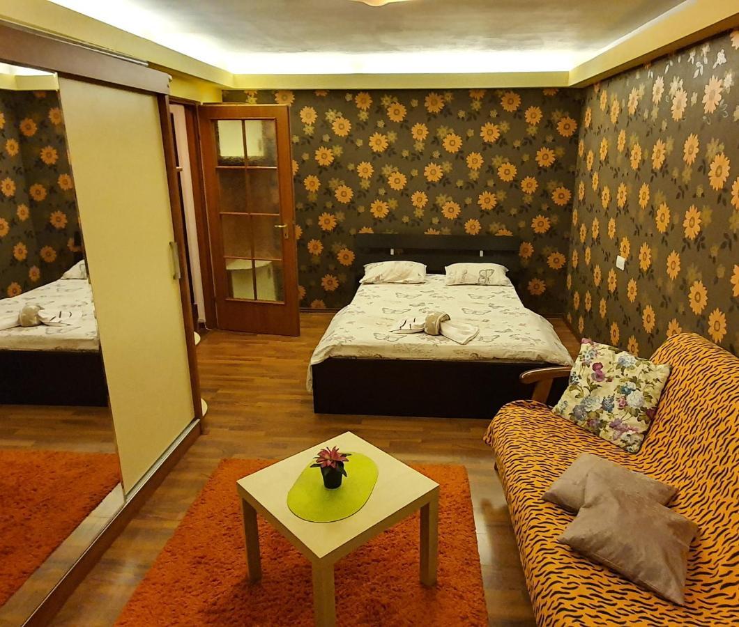 My House - Ultracentral Romana Square Near Old Town 布加勒斯特 外观 照片